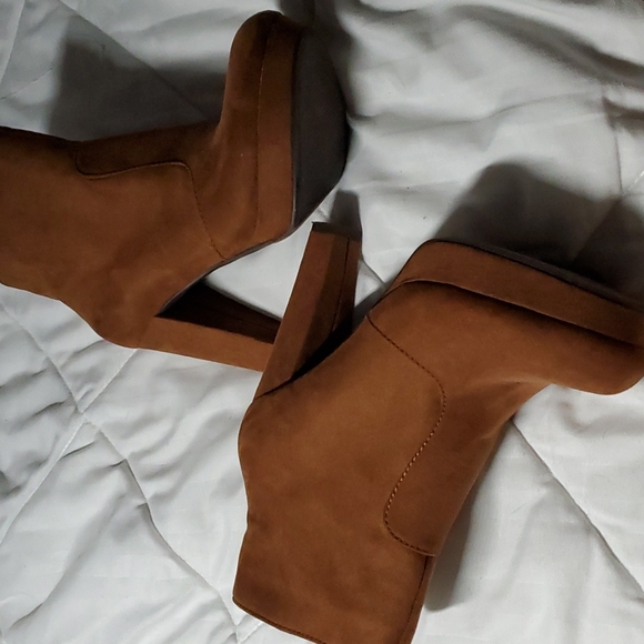 Mossimo Supply Co. Shoes - Booties